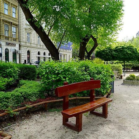 Liszt Ferenc Boutique Apartment Budapest Ngoại thất bức ảnh