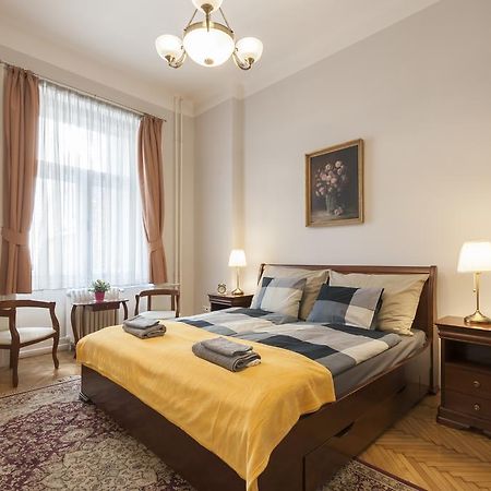 Liszt Ferenc Boutique Apartment Budapest Ngoại thất bức ảnh