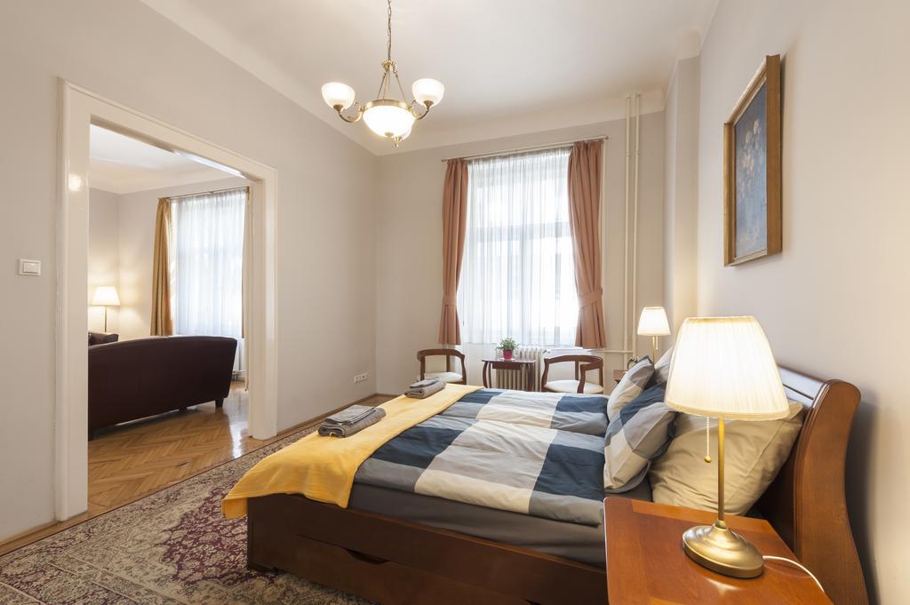 Liszt Ferenc Boutique Apartment Budapest Ngoại thất bức ảnh