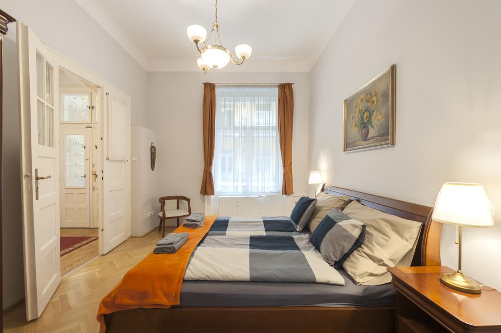 Liszt Ferenc Boutique Apartment Budapest Ngoại thất bức ảnh