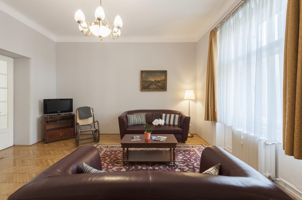 Liszt Ferenc Boutique Apartment Budapest Ngoại thất bức ảnh