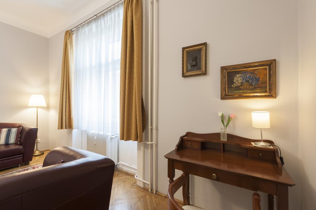 Liszt Ferenc Boutique Apartment Budapest Ngoại thất bức ảnh