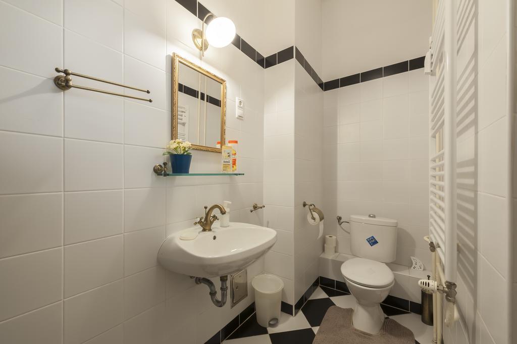 Liszt Ferenc Boutique Apartment Budapest Ngoại thất bức ảnh